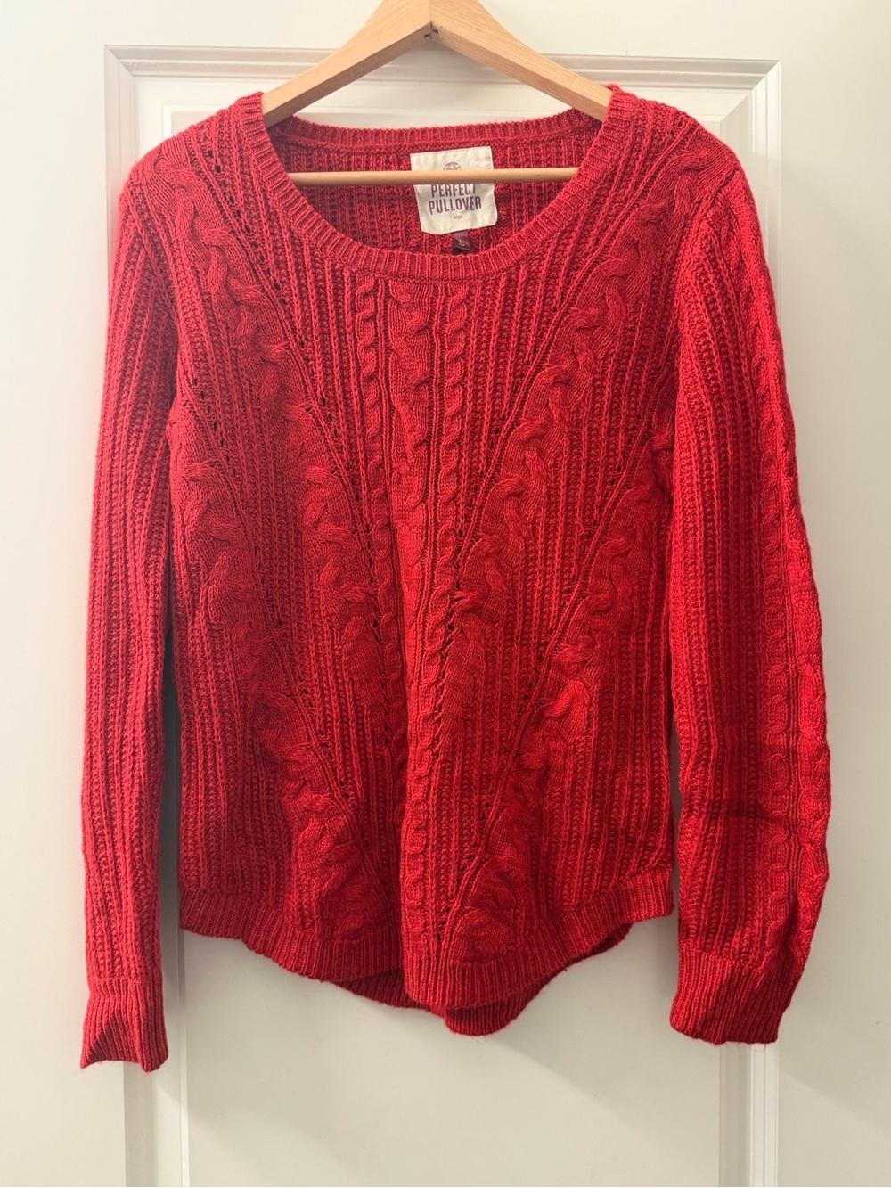 SO Fitted Red Cable-Knit Crewneck Sweater